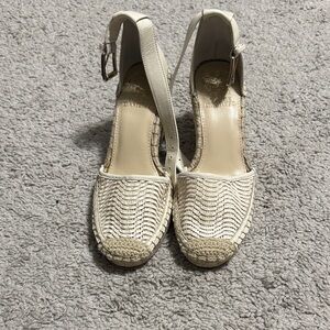 Vince Camuto Cream Espadrille Wedges